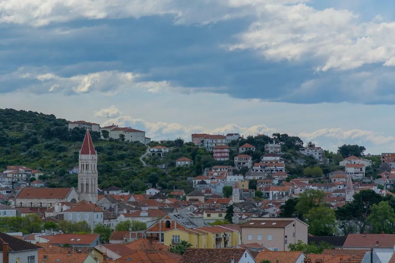 Apartment Milat Trogir