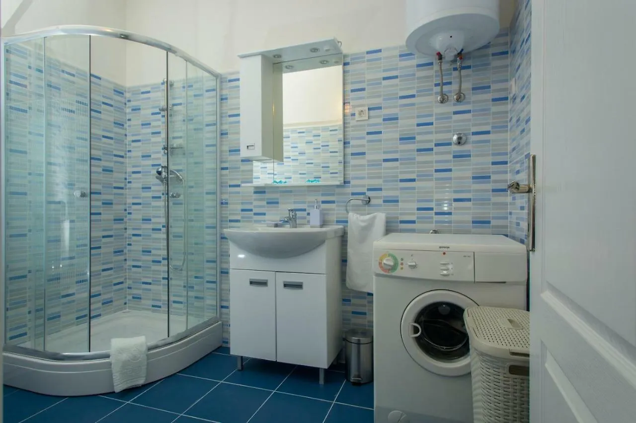 Apartment Milat Trogir 0*,  Croatia